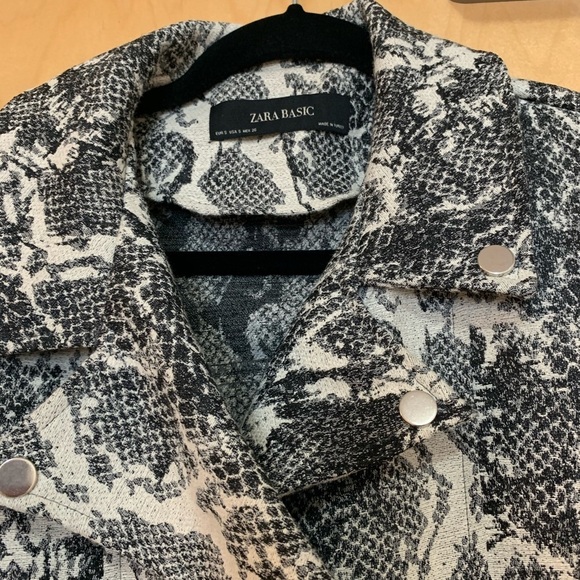 Zara Basic Jacquard Snakeskin Biker Moto Jacket - Picture 5 of 12